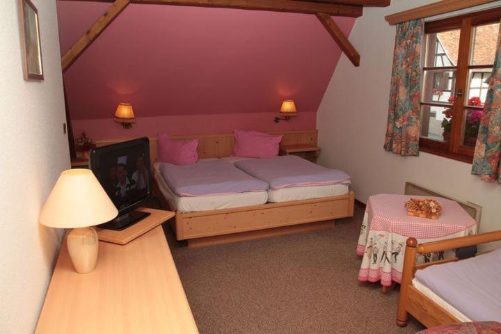 Hotel Et Spa Du Scharrach Scharrachbergheim-Irmstett Habitación foto